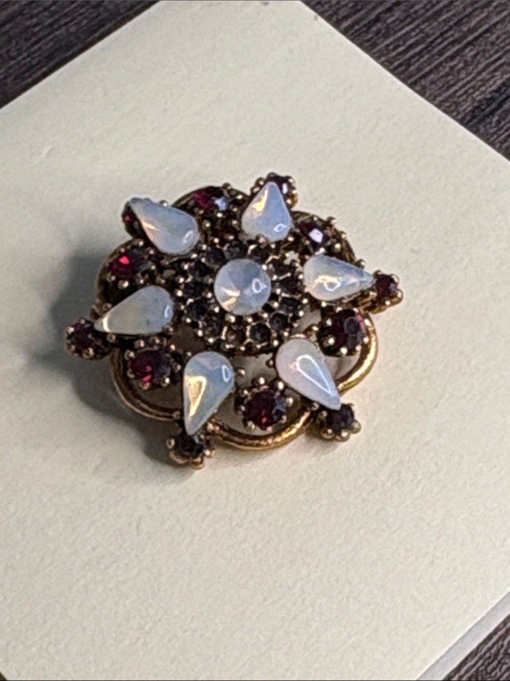 Vintage Gold Tone Starburst Brooch Pin Opalescent Art Glass & Red Rhinestones